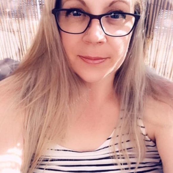 Meet your Posher, Shauna - Picture 1 of 1